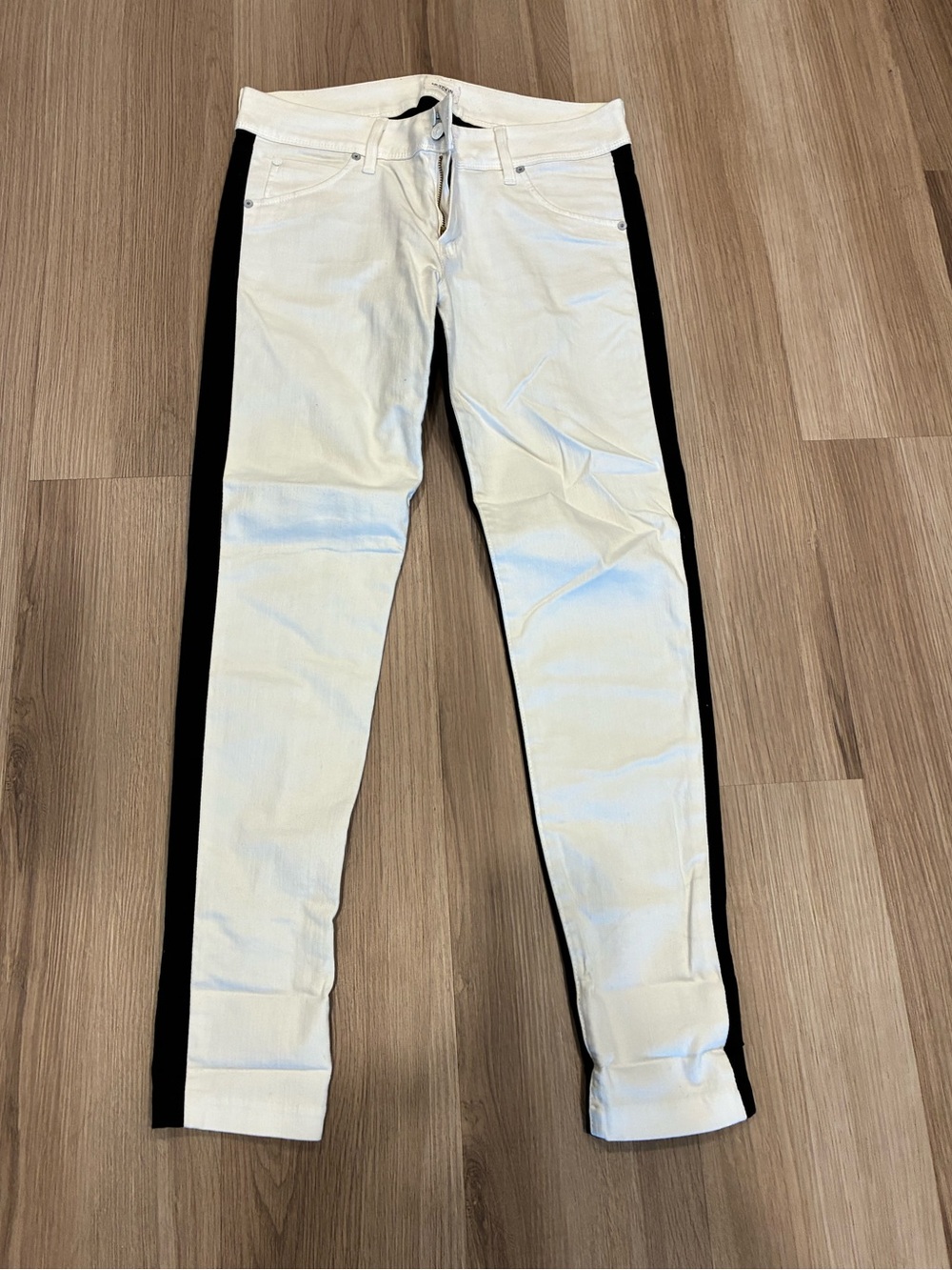 Hudson Women’s Black and White Midrise Skinny Jeans